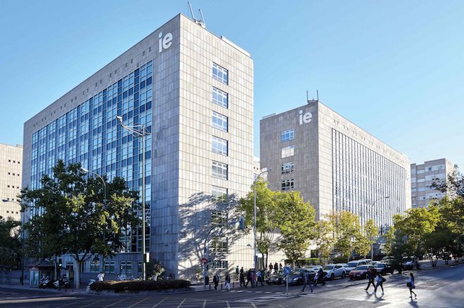 Best MBA Colleges in the World (Updated 2022 Rankings) - iQuanta