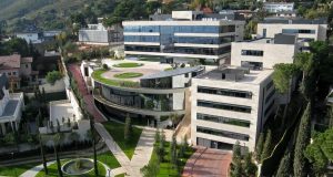 IESE Business School