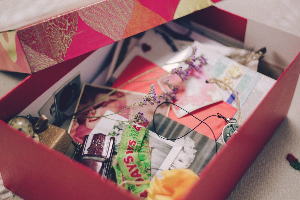 create a memory box